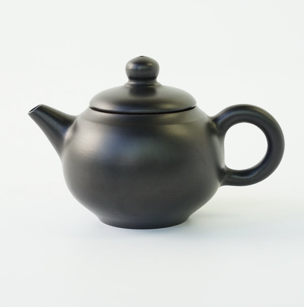茶壷  黒  呉律均 　90ml