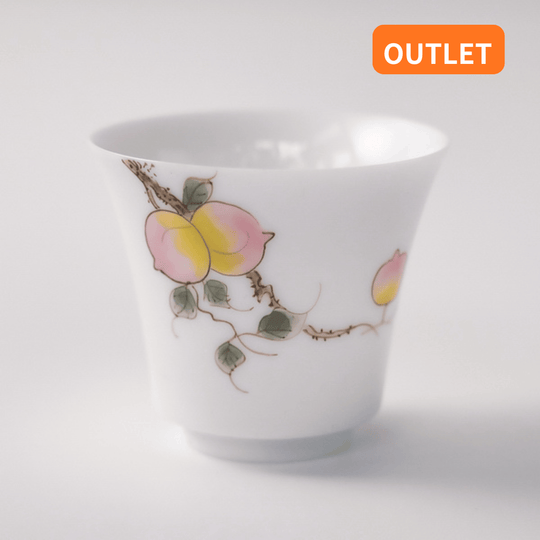 【OUTLET ランク3★★★】【外観に難ありのため特別価格】飲杯 高白玉瓷 寿桃 35ml
