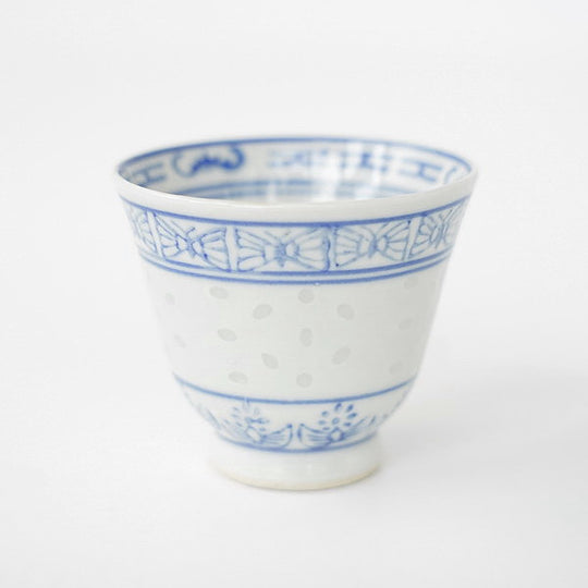 【OUTLETランク5★★★★★】【在庫限りの特別価格】飲杯 景徳鎮 青花玲瓏 35ml