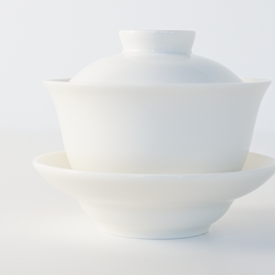 【OUTLET ランク5★★★★★】【在庫限りの特別価格】蓋碗 牙白 130ml