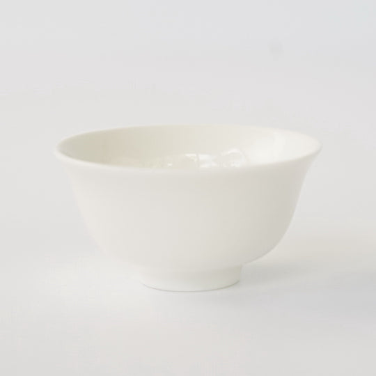 【OUTLETランク3★★★】【外観に難ありのため特別価格】飲杯 品茗杯 牙白 35ml