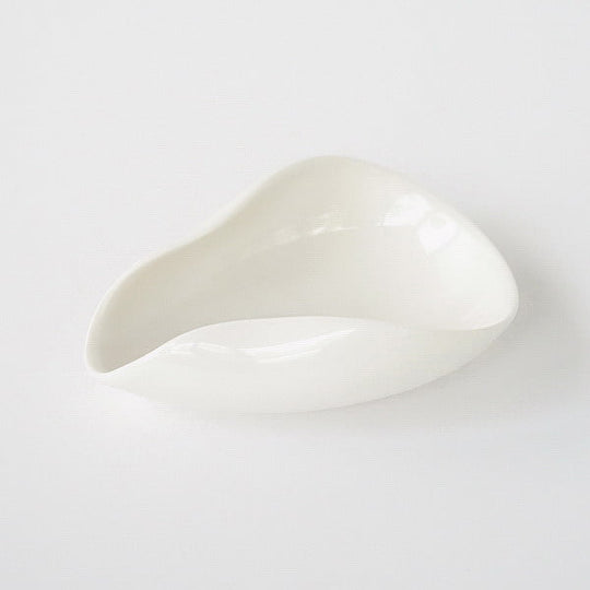 茶荷 牙白　9.4cm