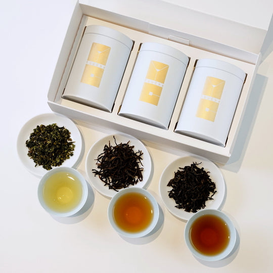 【リーフティー缶入3種セット】"大陸烏龍茶3大産地の香り自慢の3銘柄"(黄金桂40g＋鳳凰単欉蜜蘭香20g＋岩茶奇蘭20g)